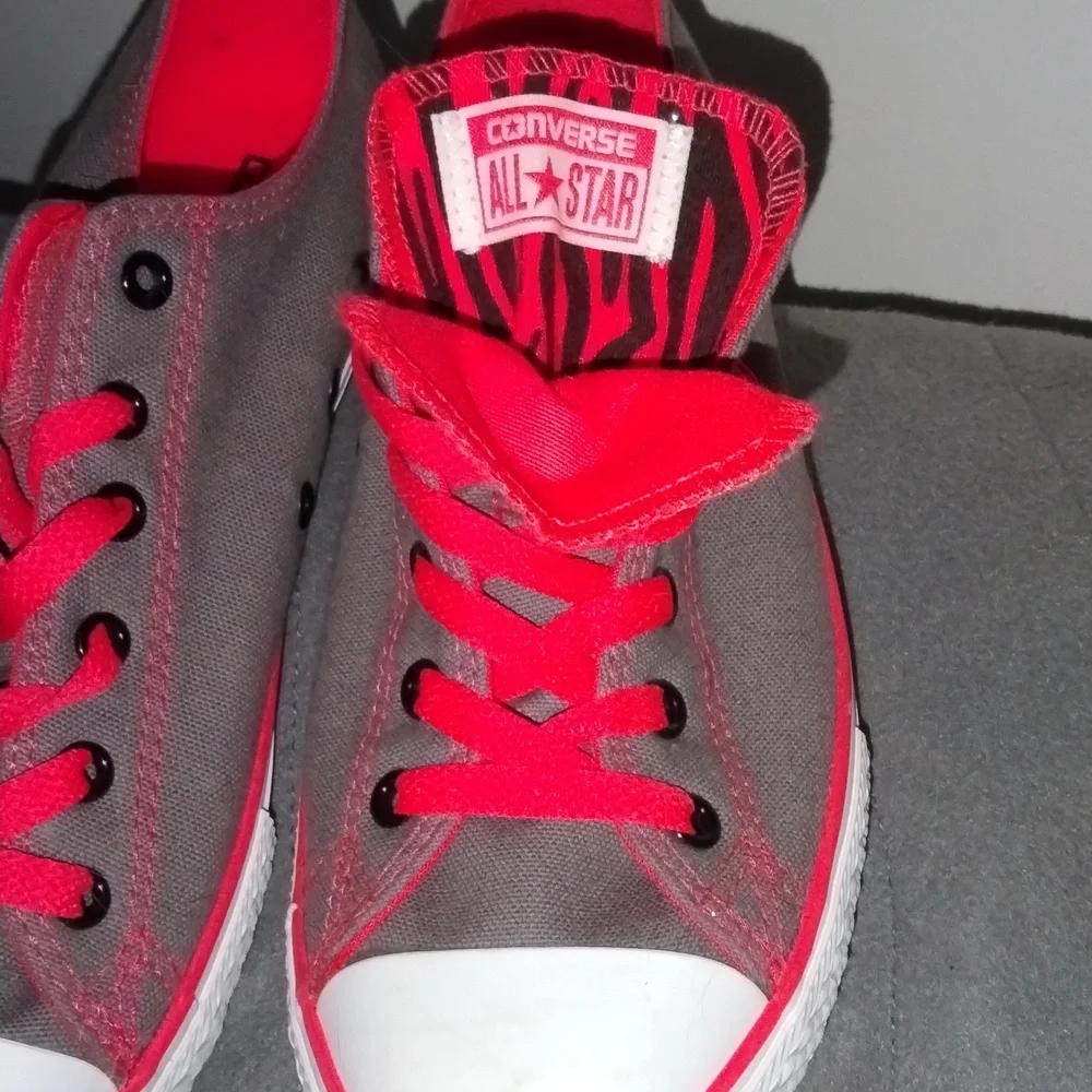 Converse - Picture 6 of 10